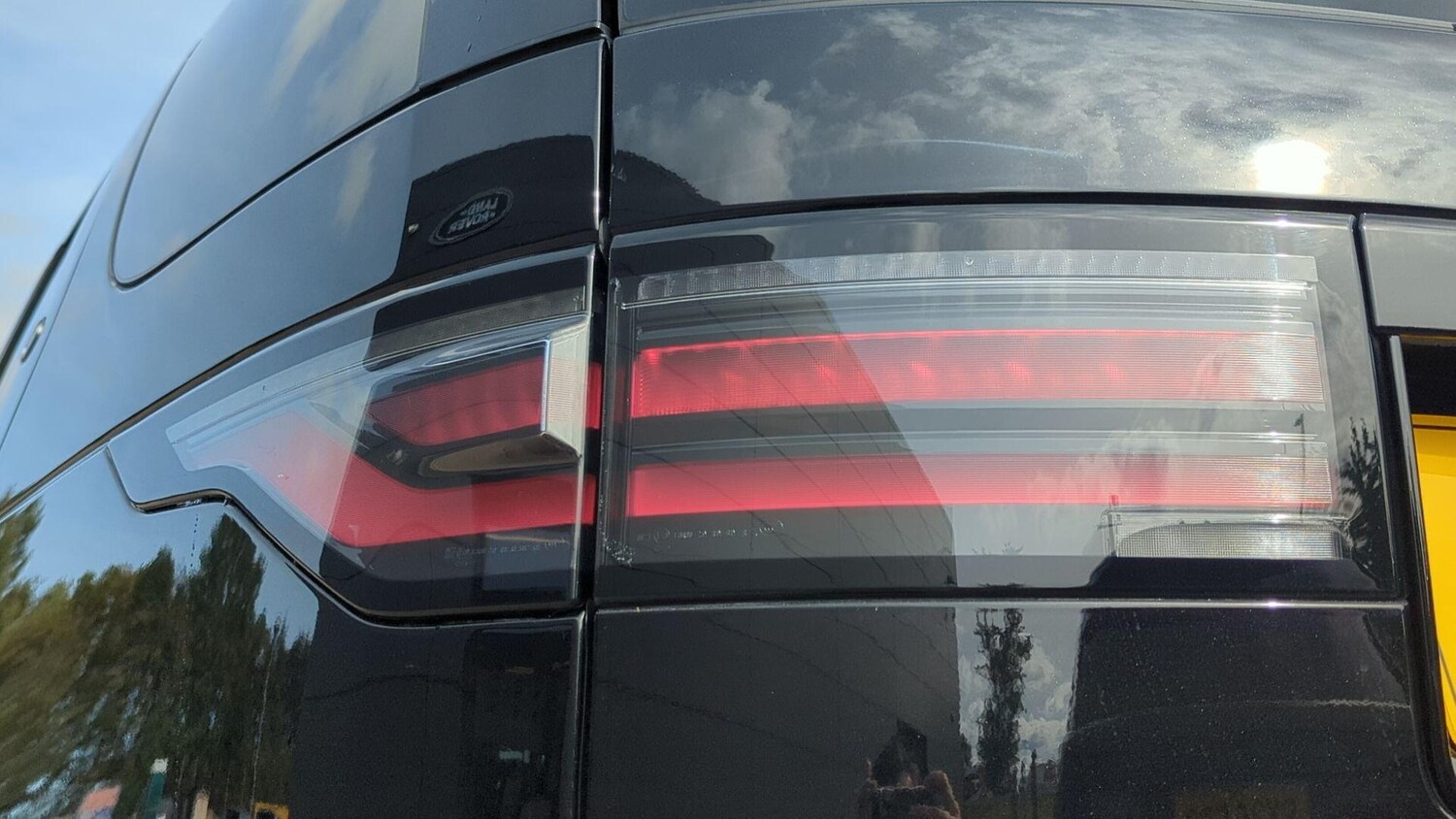 Used Land Rover Discovery 2024 for sale - 76059720: Photo 19