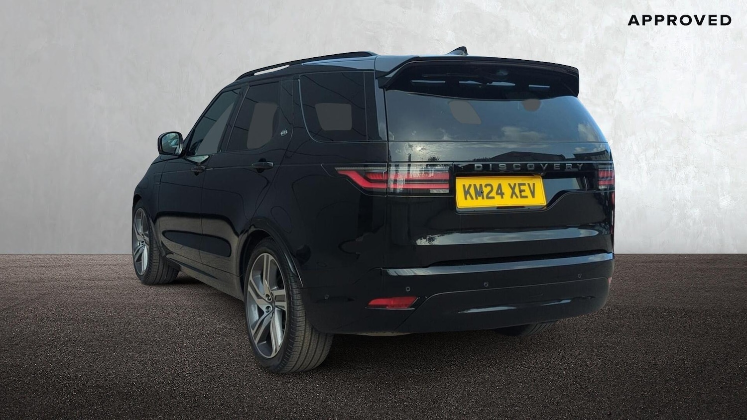 Used Land Rover Discovery 2024 for sale - 76059720: Photo 2