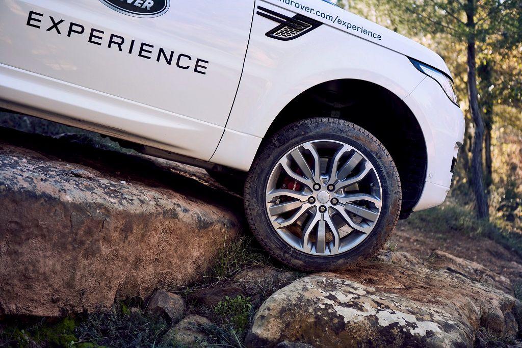 Used Land Rover Discovery 2024 for sale - 76059720: Photo 39