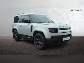 Used Land Rover Defender 90 2024 for sale - 76201175: Photo