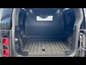 Used Land Rover Defender 90 2023 for sale - 75071602: Photo