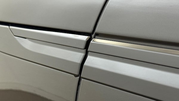 Used Land Rover Range Rover Velar 2024 for sale - 76227697: Photo 20