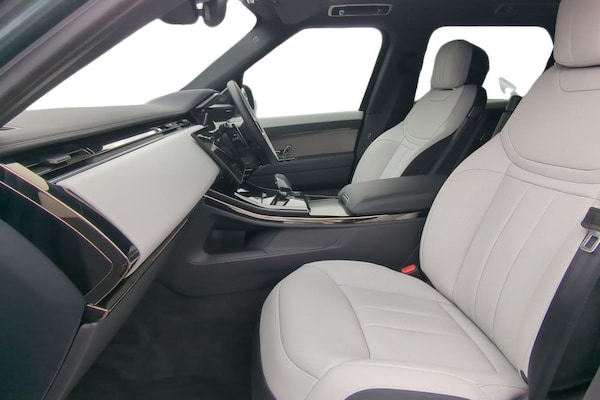 Used Land Rover Range Rover Sport 2025 for sale - 76200962: Photo 3