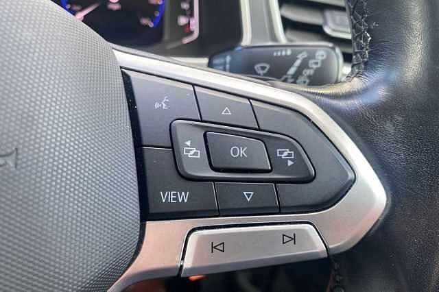 Used Volkswagen T-Roc 2022 for sale - 76482725: Photo 17