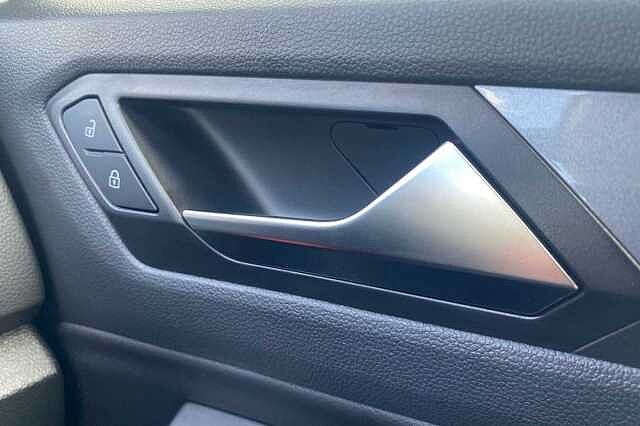 Used Volkswagen T-Roc 2022 for sale - 76482725: Photo 25