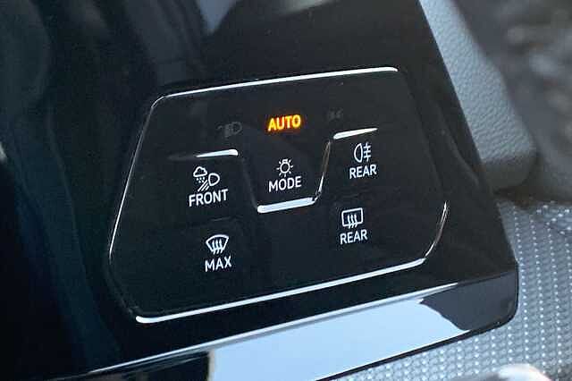 Used Volkswagen Golf 2022 for sale - 76687093: Photo 30