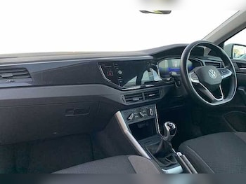 Used Volkswagen Polo 2023 for sale - 76462002: Photo