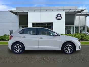 Used Volkswagen Polo 2023 for sale - 76462002: Photo