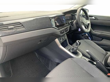 Used Volkswagen Polo 2025 for sale - 76422479: Photo