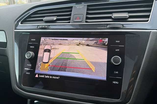 Used Volkswagen Tiguan 2023 for sale - 77990464: Photo 24