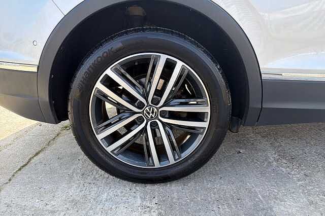 Used Volkswagen Tiguan 2023 for sale - 77990464: Photo 5