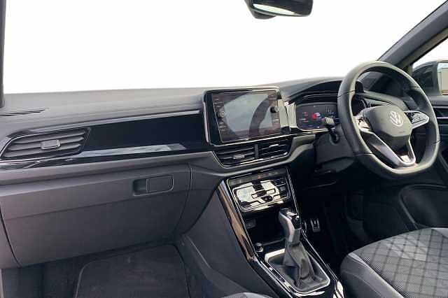 Used Volkswagen T-Roc 2023 for sale - 77080686: Photo 2