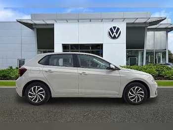 Used Volkswagen Polo 2023 for sale - 78162583: Photo