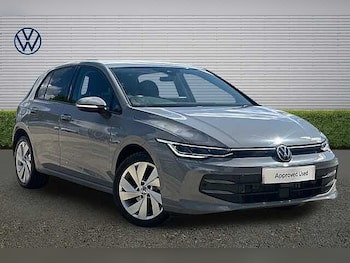 Used Volkswagen Golf 2025 for sale - 77990467: Photo