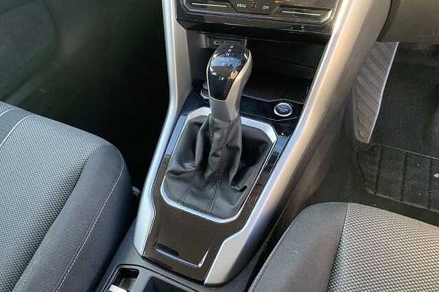 Used Volkswagen T-Roc 2023 for sale - 76470790: Photo 19