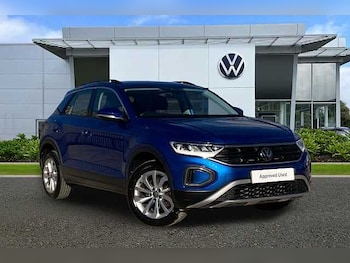 2023 (72) - Life TSI 5-Door