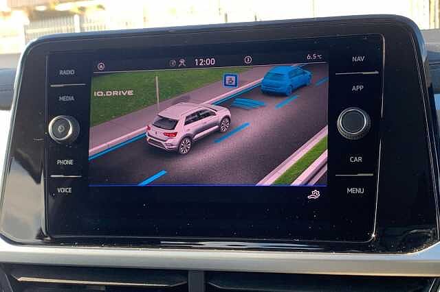 Used Volkswagen T-Roc 2023 for sale - 76470790: Photo 28