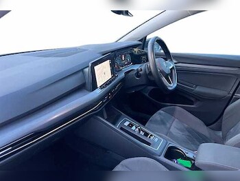 Used Volkswagen Golf 2021 for sale - 77465485: Photo