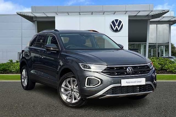 Used Volkswagen T-Roc 2025 for sale - 75244439: Photo 1