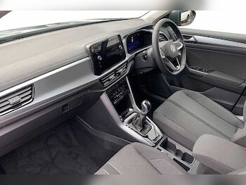 Used Volkswagen T-Roc 2025 for sale - 75244439: Photo