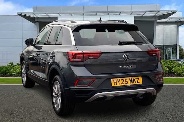 Used Volkswagen T-Roc 2025 for sale - 75244439: Photo 3