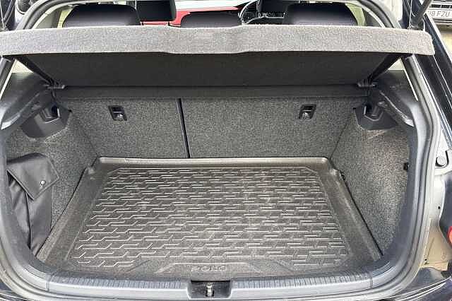 Used Volkswagen Polo 2019 for sale - 77609731: Photo 11