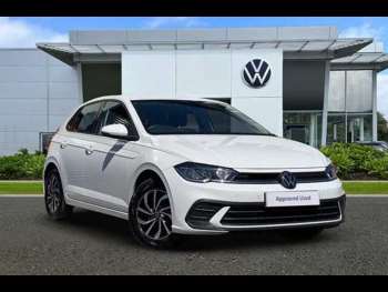 2022 (72) - MK6 Facelift (2021) 1.0 TSI 95PS Life 5-Door