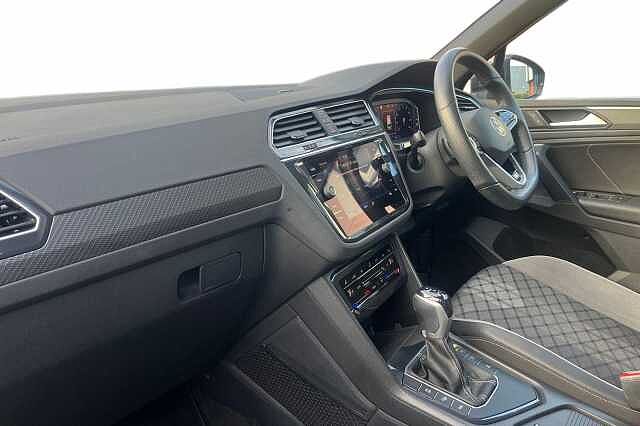 Used Volkswagen Tiguan 2022 for sale - 76133810: Photo 2