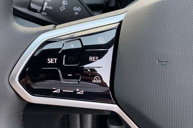 Used Volkswagen ID.3 2025 for sale - 76357479: Photo 15