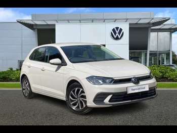 2023 (23) - MK6 Facelift (2021) 1.0 TSI 95PS Life 5-Door