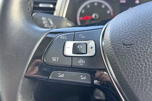 Used Volkswagen T-Roc 2020 for sale - 75689857: Photo 15