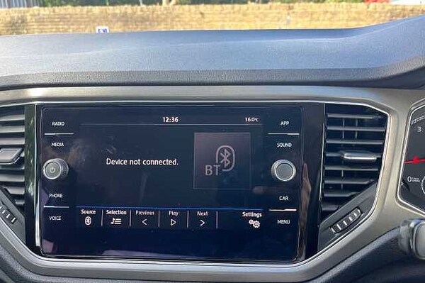 Used Volkswagen T-Roc 2020 for sale - 75689857: Photo 25