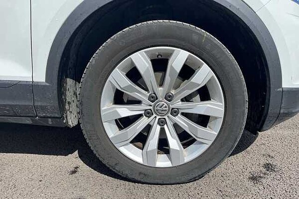 Used Volkswagen T-Roc 2020 for sale - 75689857: Photo 5