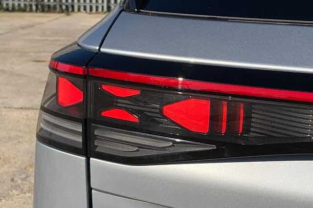 Used Volkswagen Touran for sale - 77749461: Photo 20