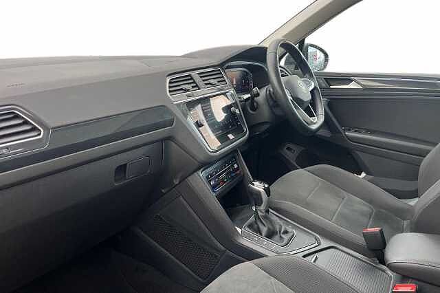Used Volkswagen Tiguan 2021 for sale - 76924188: Photo 2