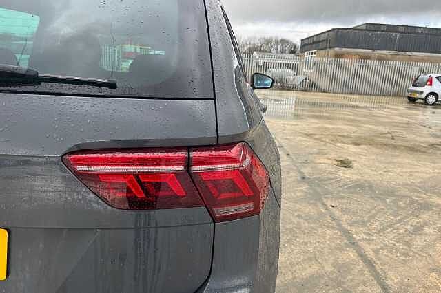 Used Volkswagen Tiguan 2021 for sale - 76924188: Photo 22