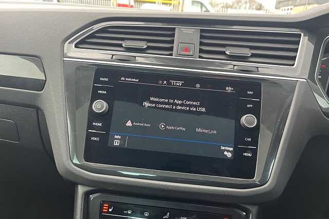 Used Volkswagen Tiguan 2021 for sale - 76924188: Photo 32