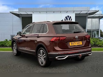 Used Volkswagen Tiguan 2021 for sale - 77085605: Photo