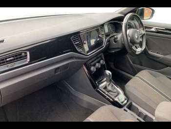 Used Volkswagen T-Roc 2021 for sale - 74904867: Photo