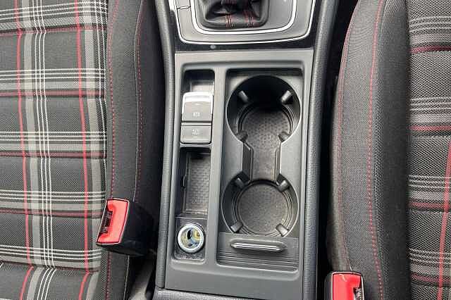 Used Volkswagen Golf 2020 for sale - 75778298: Photo 28