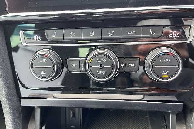 Used Volkswagen Golf 2020 for sale - 75778298: Photo 30