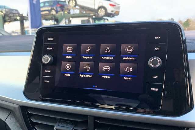 Used Volkswagen T-Roc for sale - 77916282: Photo 13