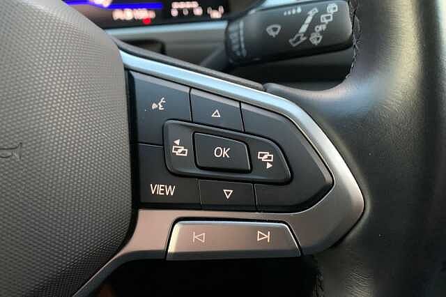 Used Volkswagen T-Roc for sale - 77916282: Photo 17