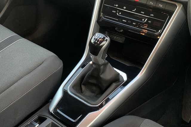 Used Volkswagen T-Roc for sale - 77916282: Photo 19