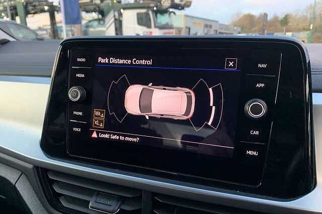 Used Volkswagen T-Roc for sale - 77916282: Photo 30