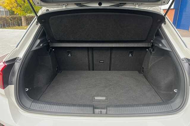 Used Volkswagen T-Roc 2022 for sale - 76133817: Photo 11
