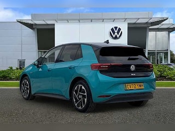 Used Volkswagen ID.3 2022 for sale - 76477398: Photo