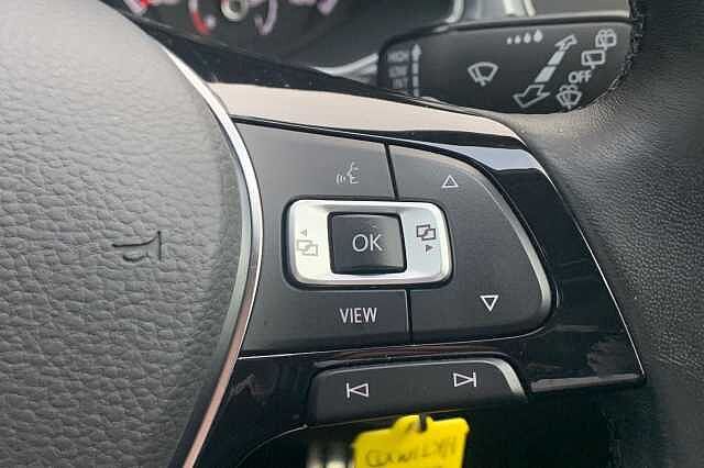 Used Volkswagen T-Roc 2021 for sale - 76157395: Photo 17