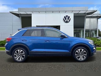Used Volkswagen T-Roc 2021 for sale - 76157395: Photo 4