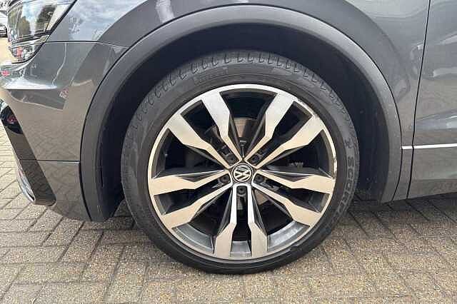 Used Volkswagen Tiguan 2017 for sale - 76536464: Photo 26